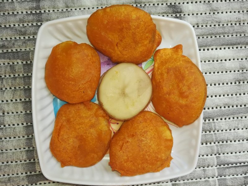 Aloo bajji recipe – How to make aloo bajji recipe – potato bajji recipe